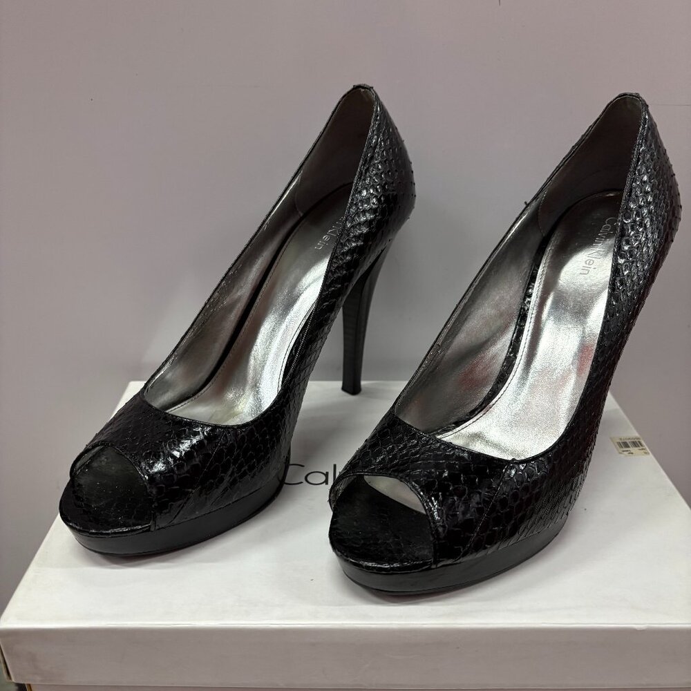 Calvin Klein Black Dolly Kidskin Heels Size:9
